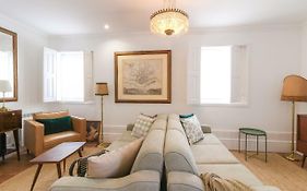 Porto Concept Home - University Residence & Guesthouse - Polo II Paranhos